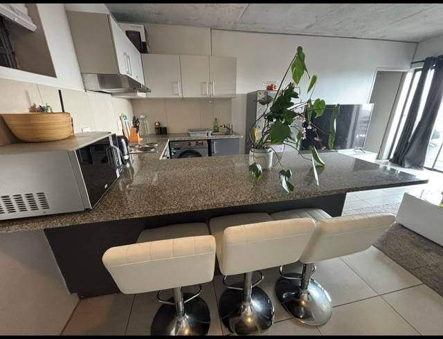 2 BEDROOM PROPERTY TO RENT IN OBSERVATORY